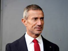 Sedem hviezd Arsenalu je v ohrození, pretože dvaja sú v pláne prestupu Andrea Berta na rokovanie o zmluve Andrea Berta sa prizerá