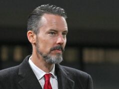 Šéf Arsenalu Josh Kroenke vyšiel v reakcii na kritiku fanúšikov LONDÝN, ANGLICKO - 18. OKTÓBRA: Josh Kroenke, spolupredseda Arsenalu počas zápasu Premier League medzi Fulhamom a Arsenalom v Craven Cottage 18. októbra 2025 v Londýne, Anglicko. (Foto: Vince Mignott/MB Media/Getty Images)