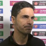 Mikel Arteta videl, ako Arsenal čaká na trofej