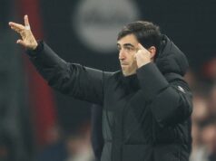 Šéf Bournemouthu ostro nesúhlasí s Michaelom Carrickom o kontroverzii Man Utd Andoni Iraola