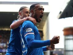 Šéf Rangers Danny Rohl povedal, že po záhadnom exile obrancu z prvého tímu dá Derekovi Corneliusovi poslednú šancu dokázať sa. Derek Cornelius oslavuje gól Rangers proti Kilmarnocku v októbri