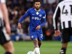 Šesť hráčov by mohlo vynechať zápas medzi Chelsea a PSG Ligy majstrov, keďže sa objavuje obava Reece Jamesa Reece James odohral proti Newcastlu celých 90, ale v pondelok vynechal tréning Chelsea