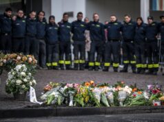 Šesť ľudí zomrelo pri požiari švajčiarskeho autobusu po tom, čo si muž myslel, že sa sám zapálil | Policajné správy Šesť ľudí zomrelo pri požiari švajčiarskeho autobusu po tom, čo si muž myslel, že sa sám zapálil | Policajné správy