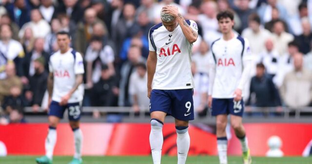 Šesť najšokujúcejších zostupov a to, že Tottenham by bol doteraz najväčšou katastrofou | Futbal | Šport
