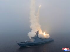 Severokórejský Kim dohliada na testy riadených striel z nového námorného torpédoborca | Správy Kim Čong-una Severokórejský Kim dohliada na testy riadených striel z nového námorného torpédoborca | Správy Kim Čong-una