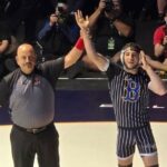 Slava Shahbazyan z Birminghamu oslavuje titul v štátnom zápase