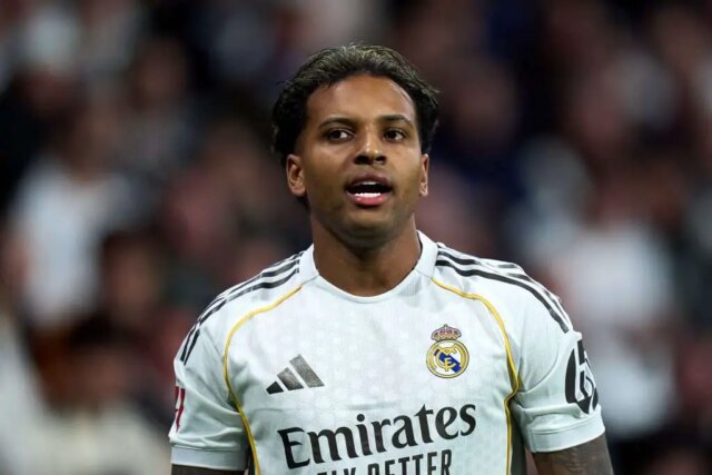 Sledujte: Moment, keď si hviezda Realu Madrid Rodrygo roztrhla ACL
