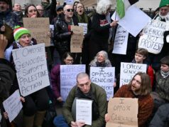 Spojené kráľovstvo je obvinené z „zastrašovacej taktiky“ proti propalestínskym aktivistom, ktorí boli prepustení na kauciu | Správy o konflikte medzi Izraelom a Palestínou Spojené kráľovstvo je obvinené z „zastrašovacej taktiky“ proti propalestínskym aktivistom, ktorí boli prepustení na kauciu | Správy o konflikte medzi Izraelom a Palestínou