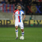 Správa: Liverpool sa zapojil do boja o získanie obrancu Premier League