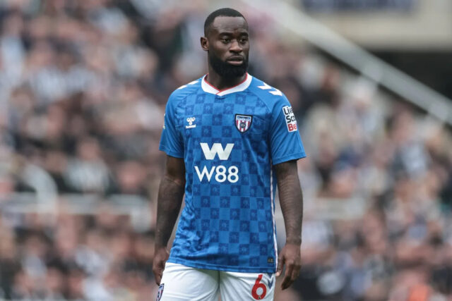 Správa: Liverpool vedie v boji o získanie 20 miliónov libier obrancu Premier League
