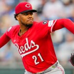 Správy MLB: Hunter Greene z Reds rieši problémy s lakťami