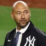 Správy MLB: Veľký Yankees Derek Jeter získal trofeje za účasť