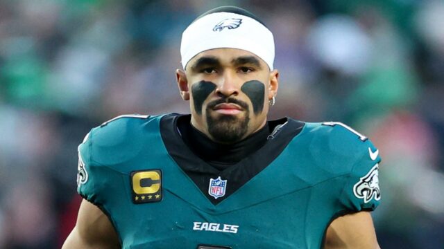 Správy NFL: Jalen z Eagles bolí, keď chcel skončiť s futbalom
