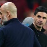 Tréner Arsenalu Mikel Arteta a šéf Manchestru City Pep Guardiola