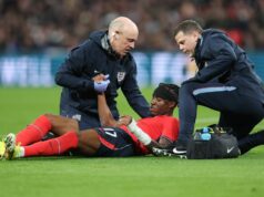 Správy z Arsenalu: Ben White dal radu Thomasovi Tuchelovi, keďže tri hviezdy Gunners trpia obavami zo zranenia LONDÝN, ANGLICKO - 27. marca: Angličan Ben White reaguje počas medzinárodného priateľského zápasu medzi Anglickom a Uruguajom na štadióne Wembley 27. marca 2026 v Londýne v Anglicku. (Foto: Molly Darlington/Getty Images)