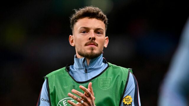 Anglicko a obranca Arsenalu Ben White