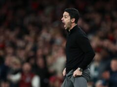 Správy z Arsenalu: Man Utd chce získať eso Gunners, pretože hviezda prvého tímu odhaľuje záujem Bayernu Mikel Arteta