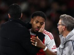 Správy z Arsenalu: Myles Lewis-Skelly „sklamaný“ ako šéf klubu ukončil rozhovory o prestupoch Mikel Arteta manažér / hlavný tréner Arsenalu s Mylesom Lewisom-Skellym