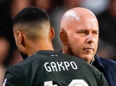 Správy z Liverpoolu: Arne Slot robí z Codyho Gakpa „ľahký cieľ“ bránený kvôli zlej forme Tréner Liverpoolu Arne Slot má na mysli prestupy