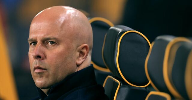 Správy z Liverpoolu: Bojujte o 80 miliónov libier hviezdy Premier Arne Slot počas Wolves vs Liverpool v marci 2026