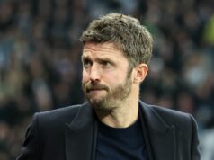 Správy z Man Utd: Michael Carrick vysvetľuje zákaz JJ Gabriela ako zázračného chlapca, ktorý dostal radu Michael Carrick