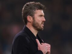 Správy z Man Utd: „Dohoda“ cieľa prestupu vo výške 100 miliónov libier, keďže Michael Carrick „uzatvára“ zmluvu Michael Carrick ešte nevie, či bude viesť Manchester United aj po skončení tejto sezóny