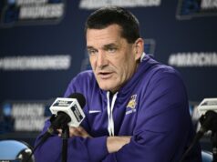 Štát Utah najíma Bena Jacobsona zo Severnej Iowy Basketbal NCAA: Tréning prvého kola turnaja NCAA – San Diego