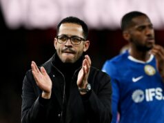 Štatistiky, ktoré zahanbujú Chelsea ako Liam Rosenior sľubuje, že uskutoční vyšetrovanie v šatni Tréner Chelsea Liam Rosenior