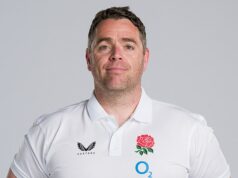 Steve Borthwick utrpel ďalšiu ranu, pretože kľúčový člen anglického personálu je prepadnutý konkurenčnou Juhoafrickou republikou Anglicko stratilo analytika Joea Lewisa s konkurenčnou Juhoafrickou republikou po ich najhorších šiestich krajinách v histórii