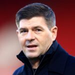 Steven Gerrard má jednu „veľkú otázku“ napriek „dokonalej noci“ Arna Slotu