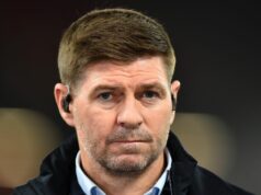 Steven Gerrard menoval perfektného manažéra Tottenhamu po prestupoch za 193 miliónov libier a rozhodnutí Arsenalu Roberto De Zerbi