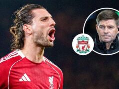 Steven Gerrard povedal FSG, aby si „ponechala“ hviezdu vo výške 60 miliónov libier a „postavila tím okolo“ PIATICH hráčov, pretože Arne Slot cíti „tlak“ Steven Gerrard povedal FSG, aby si „ponechala“ hviezdu vo výške 60 miliónov libier a „postavila tím okolo“ PIATICH hráčov, pretože Arne Slot cíti „tlak“