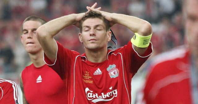 Stephen Warnock hovorí v In the Mixer.