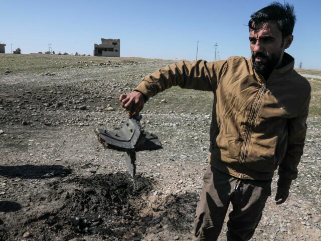 Stovky bezpilotných lietadiel zaútočili na Kuvajt, Irak, Saudskú Arábiu, Spojené arabské emiráty uprostred vojny v Iráne | Správy
