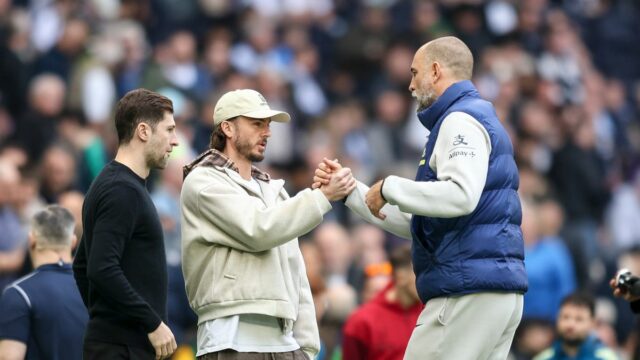 Ben Davies a James Maddison s Igorom Tudorom pred Spurs vs Nottingham Forest