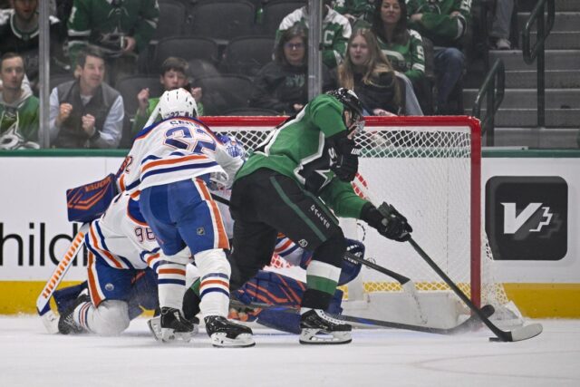 NHL: Edmonton Oilers v Dallase Stars