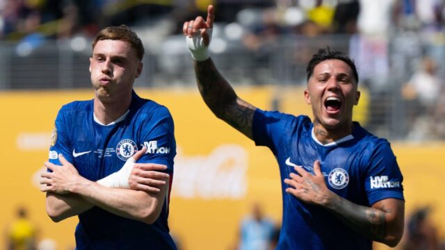 Svetová hviezda Chelsea „pokúšaná“ prestupmi na Old Trafford toto leto
