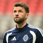 Thomas Muller, pruhované Whitecaps mieria na zemetrasenia