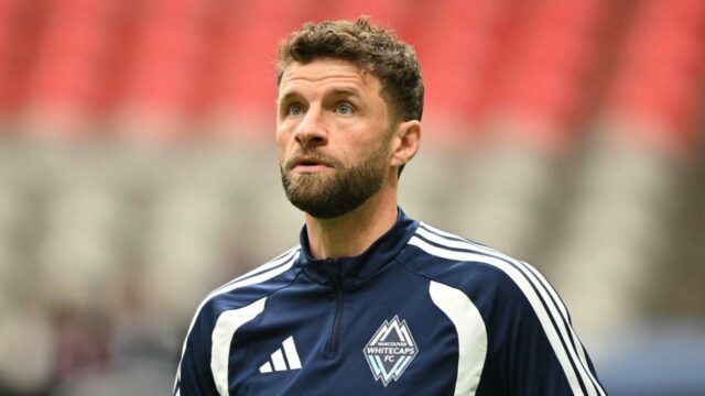 Thomas Muller, pruhované Whitecaps mieria na zemetrasenia
