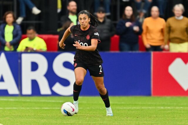 Thorns D Reyna Reyes suspendovaná na ďalší zápas NWSL: Semifinále play-off – Portland Thorns FC vo Washingtone Spirit