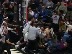 Thunder and Wizards vyvolali totálnu bitku, keď sa funkcionári snažili ovládnuť chaos predtým, ako vyhodili štyroch hráčov Medzi Oklahoma City Thunder a Washington Wizards sa strhla bitka