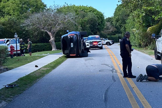 Tiger Woods zatknutý pre podozrenie z pod vplyvom alkoholu po Tiger Woods zatknutý pre podozrenie z pod vplyvom alkoholu po tom, čo prevrátil auto | Golf
