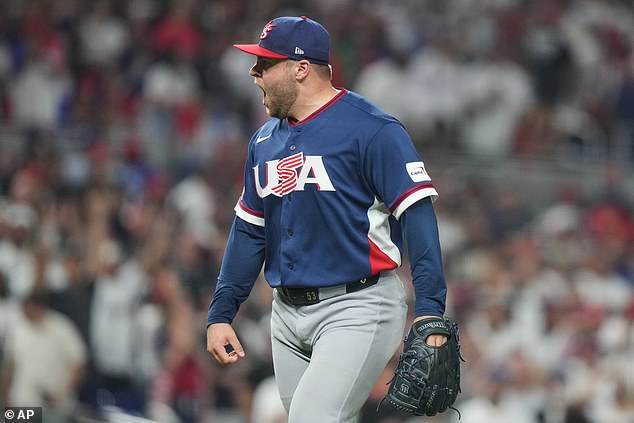 Tím USA môže prísť o DVOCH kľúčových mužov pre utorňajšie David Bednar by mohol v utorok večer chýbať v americkom finále organizácie WBC, aby si poradil s počtom na ihrisku