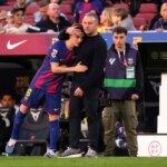 Tímový kolega z Barcelony ukazuje svoju triedu gestom Gaviho pri víťazstve nad Sevillou