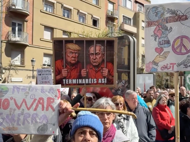 Tisíce ľudí v Madride protestujú proti „zabudnutej“ Gaze a varujú, Tisíce ľudí v Madride protestujú proti „zabudnutej“ Gaze a varujú, že vojna v Iráne môže prerásť do | Protesty