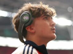 To, čo Max Dowman urobil pre Anglicko do 19 rokov ako senzácia Arsenalu, spôsobuje obrovský rozruch Max Dowman z Arsenalu