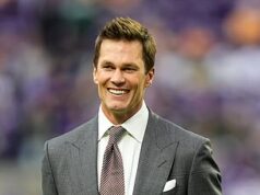 Tom Brady podnietil ďalšie chýry o romantike, keď si všimol, že odchádza z večierky s bývalou Scooter Braun… po tom, čo špekuloval Alix Earle Legenda NFL Tom Brady