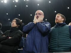 Tottenham podnikol drastické kroky, keď fanúšikovia poslali e-mail, v ktorom zdôraznili „vážnosť“ ťažkej situácie klubu Fanúšikovia Tottenhamu čelia perspektíve života v šampionáte