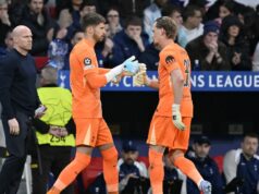 Tottenham „súhlasil s predajom brankára“ európskym gigantom po kontroverzii Antonina Kinského Vicario a Kinský