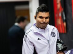 Tri pohyby by Casemiro mohol urobiť po dohode s Man Utd BOURNEMOUTH, ANGLICKO - 20. marca: Casemiro z Manchestru United pricestuje pred zápasom Premier League medzi Bournemouthom a Manchestrom United na Vitality Stadium 20. marca 2026 v anglickom Bournemouthe. (Foto: Ash Donelon/Manchester United cez Getty Images)